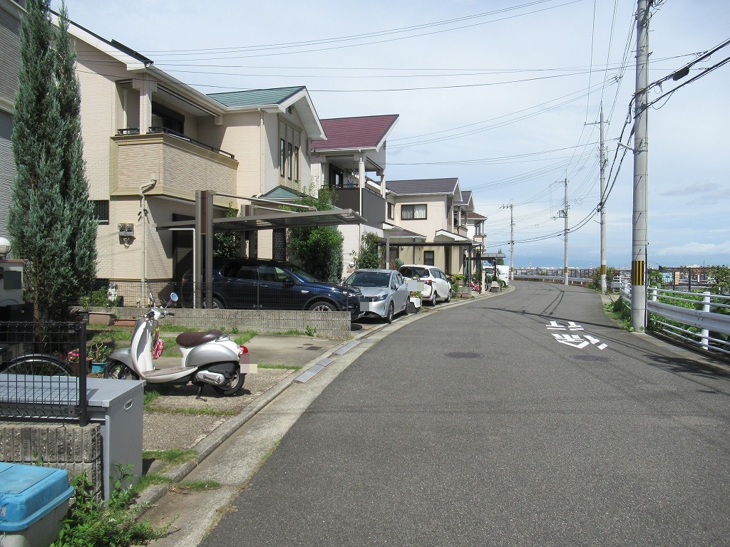 和泉市弥生町４丁目　中古戸建のご紹介です。