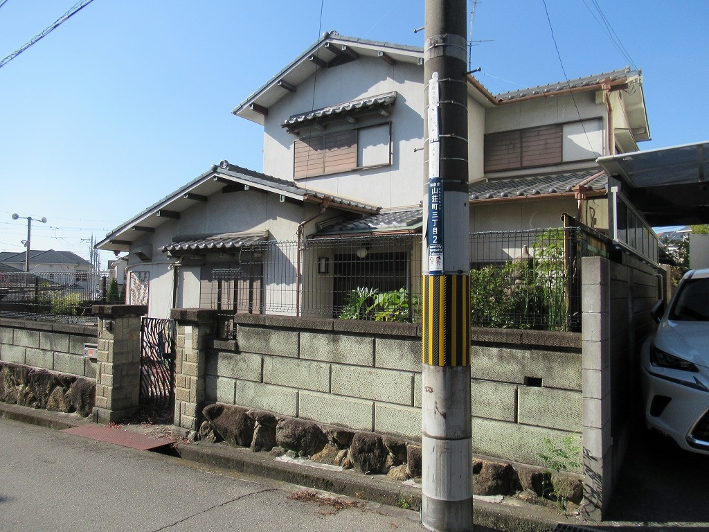 和泉市山荘町　古家付土地のご紹介です♪